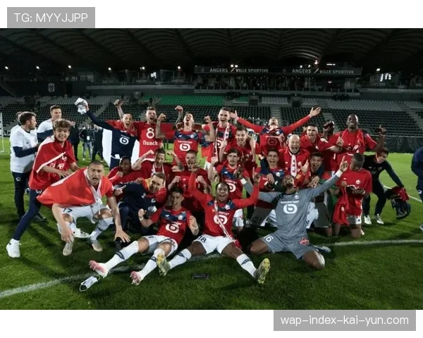 阿森纳主场零封勒沃库森晋级 连续三年闯入八强显稳定性